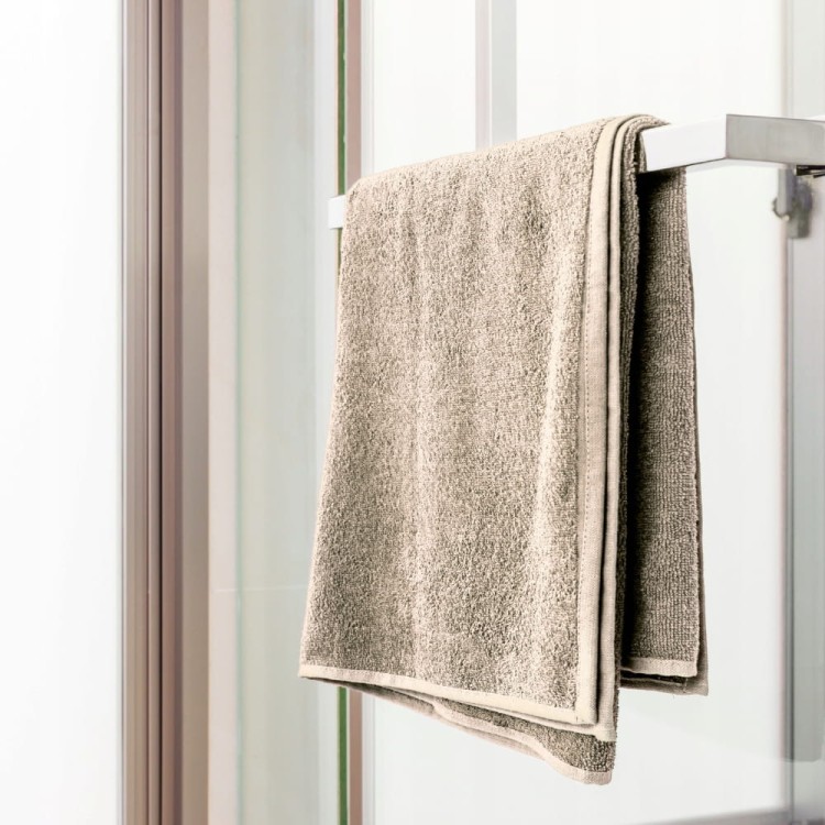 380d779b46edb38a263b2765b42d